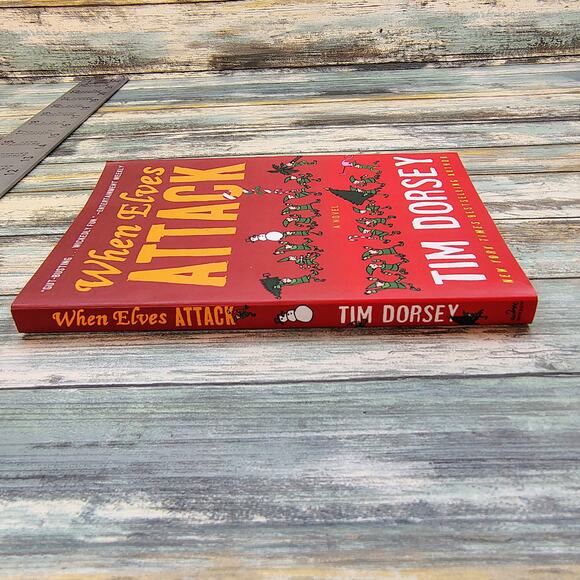 When Elves Attack: A Joyous Christmas‎ Greeting from the Criminal Nutbars VG - Picture 6 of 12